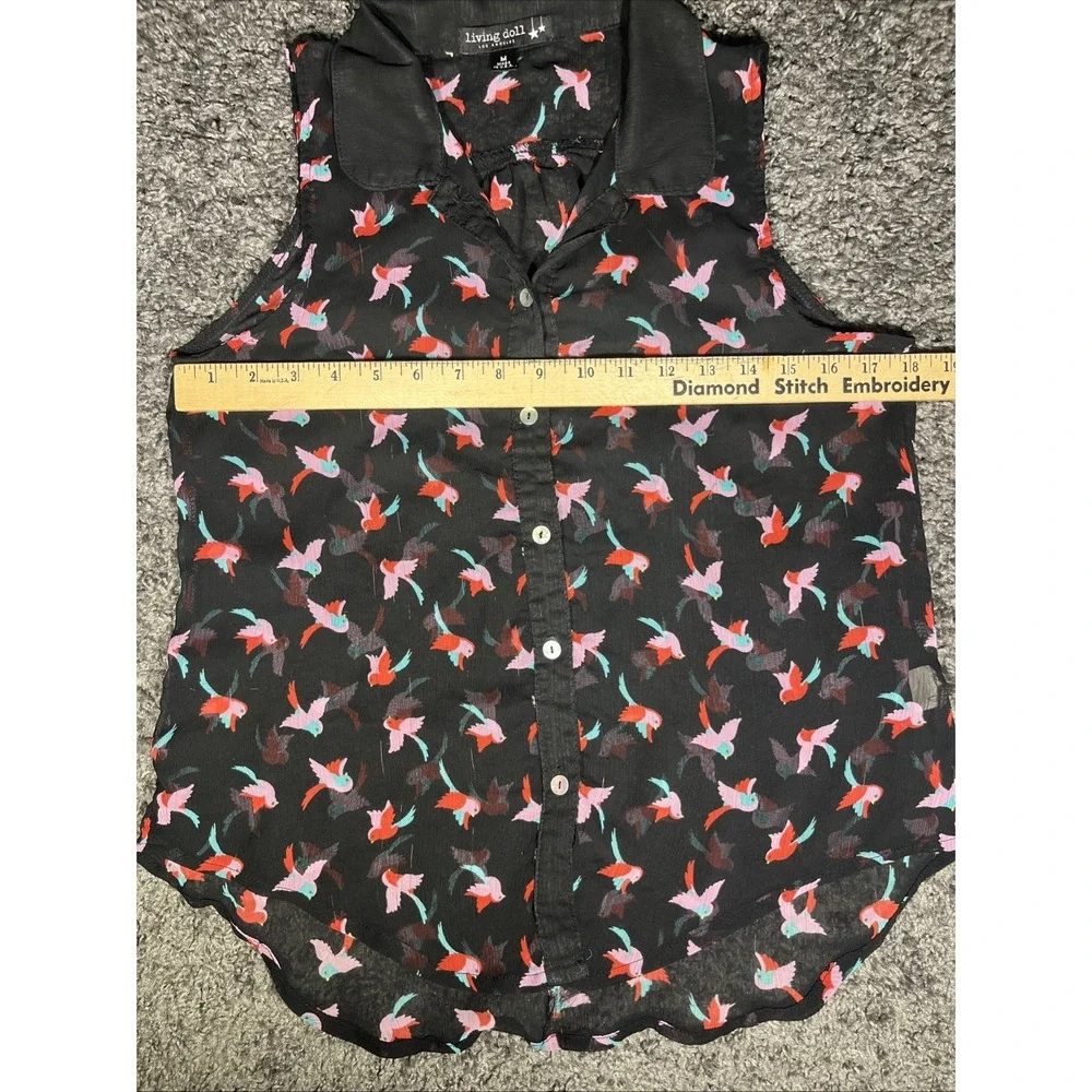 Living Doll Women's‎ M Sheer Black Bird Sleeveless Collared Button Up Top - Picture 3 of 8